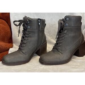 Crown Vintage Boots Womens 7 M Grey Holliss Lace Up Heeled Ankle Bootie Western